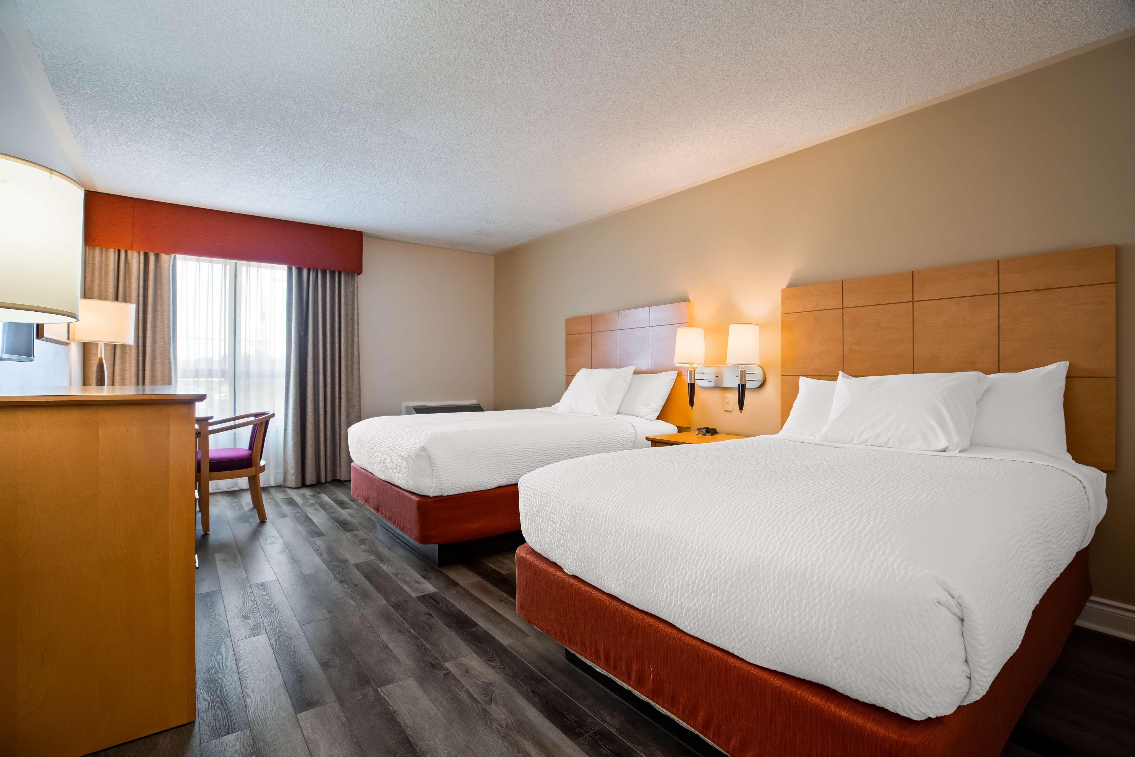 Best Western Smiths Falls Hotel Exterior foto
