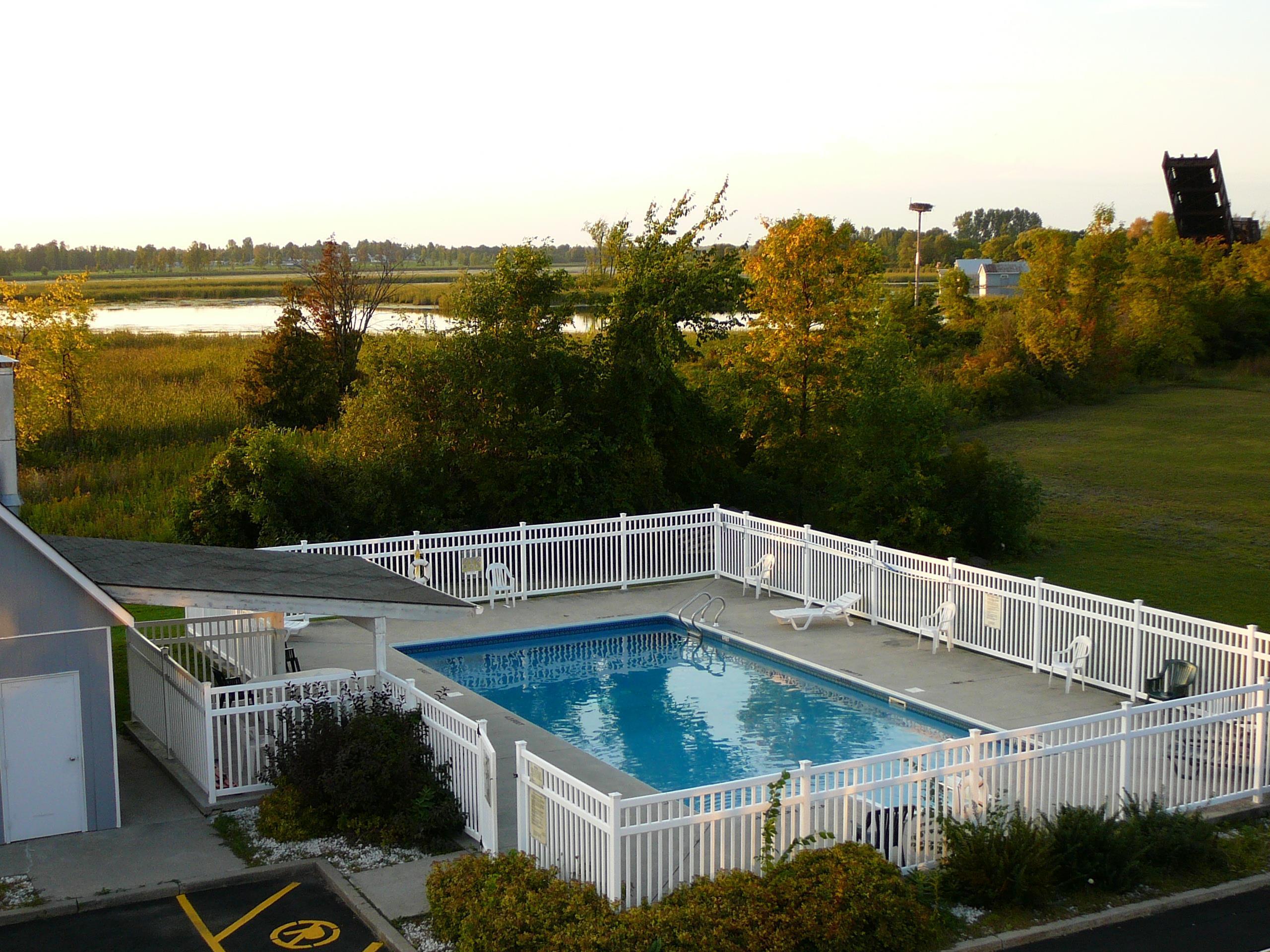 Best Western Smiths Falls Hotel Exterior foto